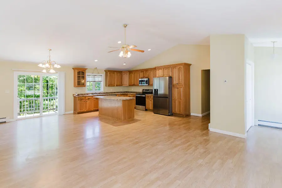 220 Granite Heights, Farmington, ME 04938 - #3