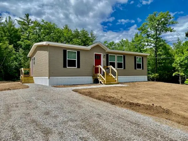 36 Broadmeadow Lane, Porter, ME 04068