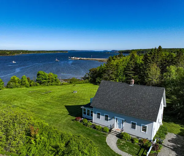 17 Water Street, Milbridge, ME 04658