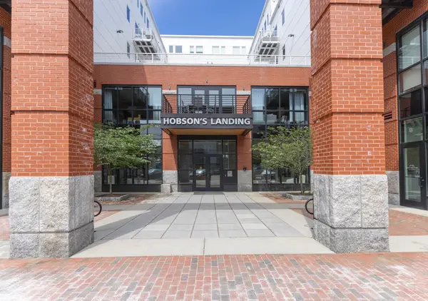 383 Commercial Street #519, Portland, ME 04101