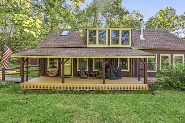 19 Foster Lane, Belgrade, ME 04917