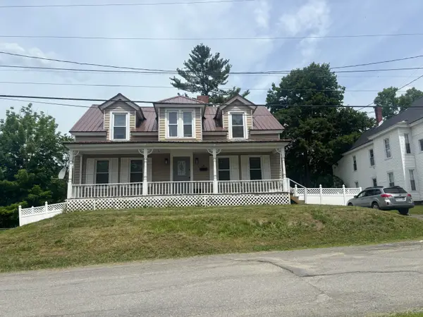 22 River Street, Dover-Foxcroft, ME 04426
