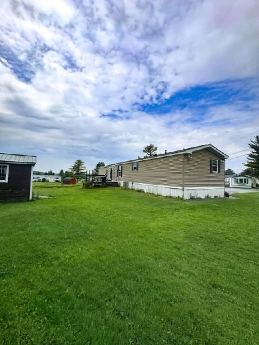 27 Marie Circle, Sabattus, ME 04280 - #3