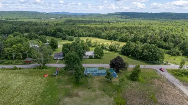 585 Waldoboro Road, Washington, ME 04574