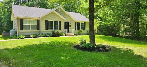 9 Ladd Road, Rome, ME 04963