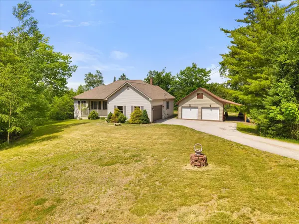 36 Comins Lane, Eddington, ME 04428
