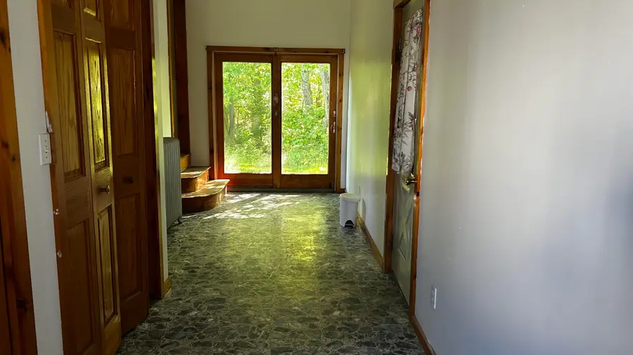 28 Denise Avenue, Oakland, ME 04963 - #3