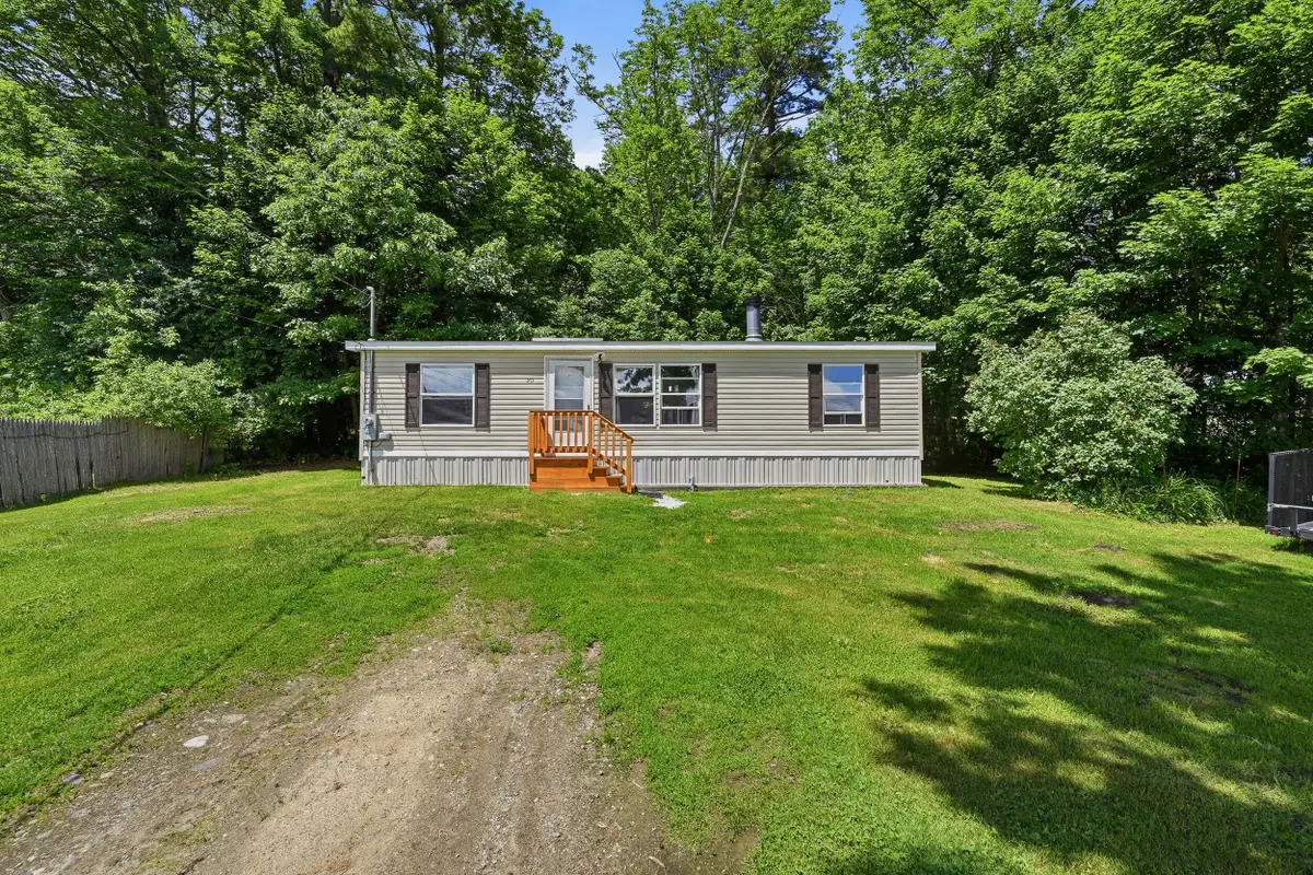 911 Main Street, Monmouth, ME 04259 - #1