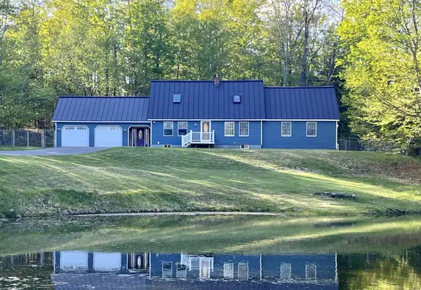 1300 China Road, Winslow, ME 04901