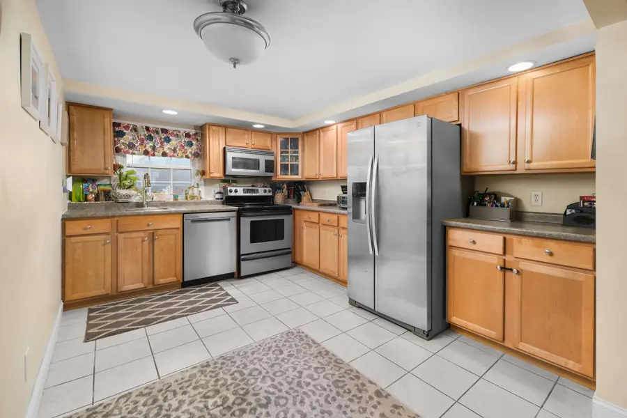 11 Carriage Hill Road #B, Eliot, ME 03903 - #2