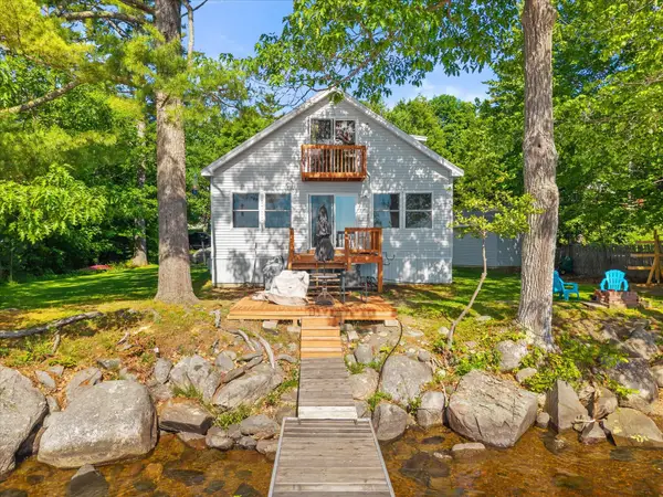 99 Lucky's Landing, Glenburn, ME 04401