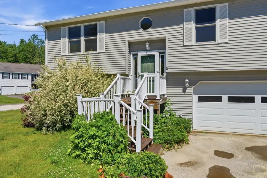 9 Little Roundtop Drive, Brewer, ME 04412 - #3