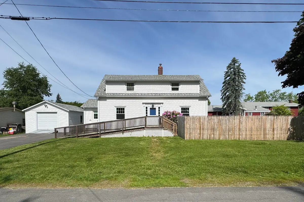 8 Court Street, Rockland, ME 04841 - #1