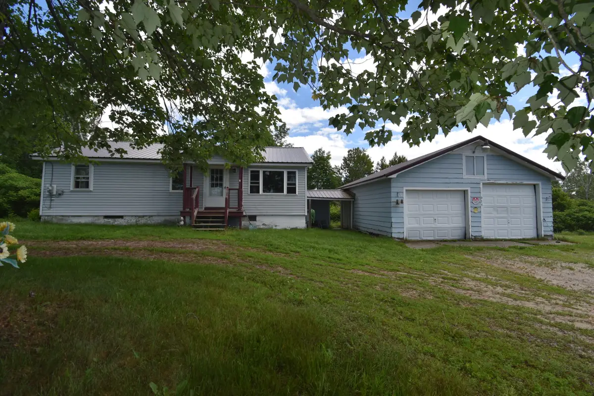 975 Beans Corner Road, Hartland, ME 04943 - #1