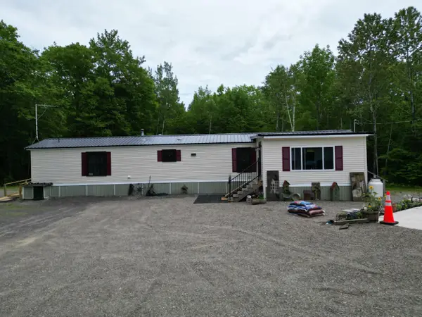 43 York Street, Medway, ME 04460