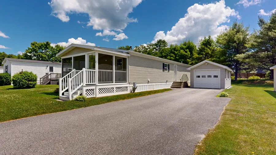 3 Fox Run Drive, Lewiston, ME 04240 - #3