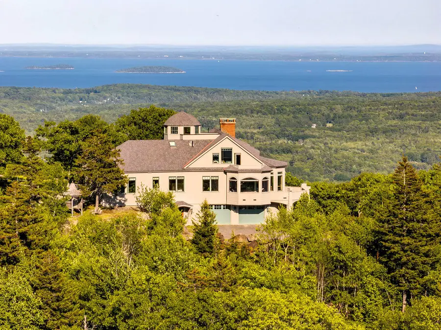 251 Mount Pleasant Street, Rockport, ME 04856 - #3