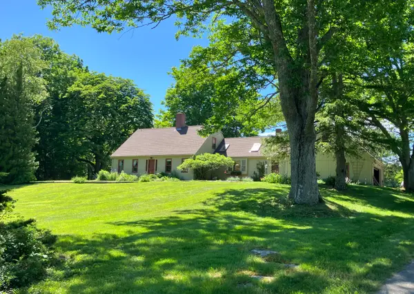 155 Lessner Road, Damariscotta, ME 04543