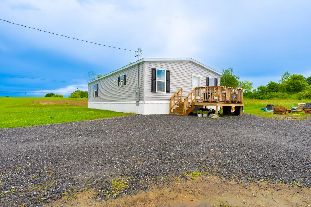 7 Edward Court, Fairfield, ME 04937 - #1