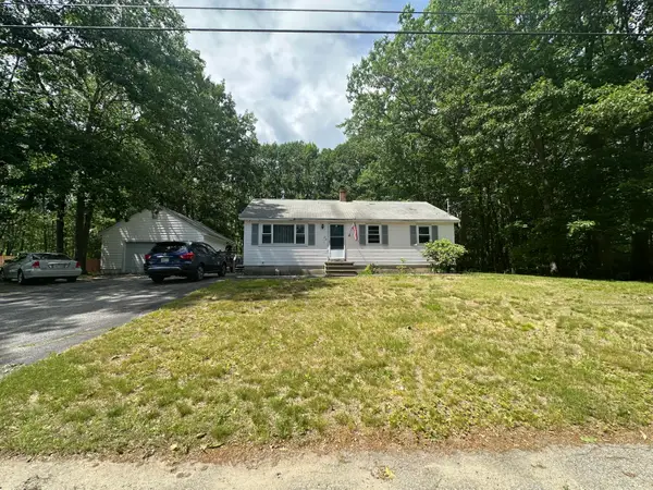 32 Pierce Avenue, Sanford, ME 04073