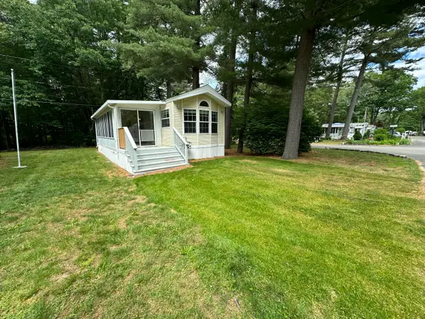150 Chapel Road #109, Wells, ME 04090