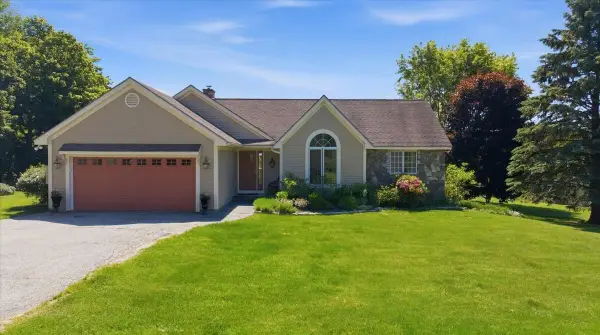 641 N Parish Road, Turner, ME 04282