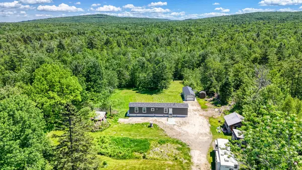 19 Swan Road, New Sharon, ME 04955