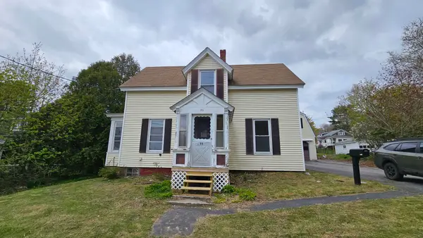 35 Bridge Street, Topsham, ME 04086