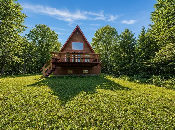 233 Razorville Road, Washington, ME 04574