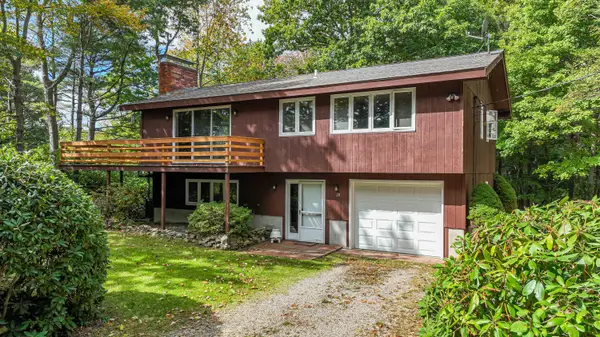 28 Ossipee Road, York, ME 03902