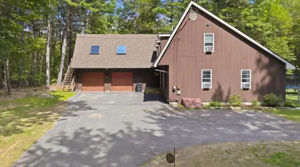 78 Mary Lane, Oakland, ME 04963