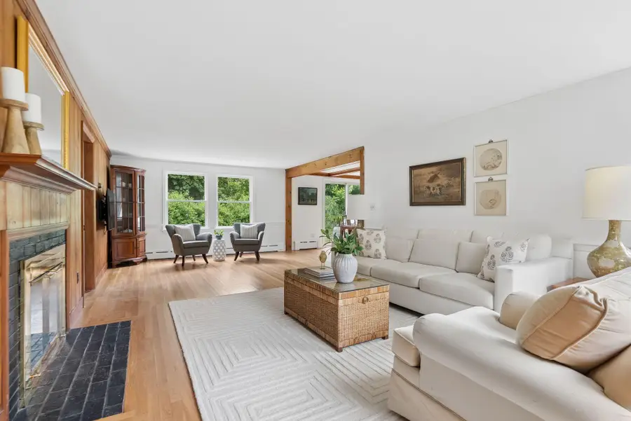 14 Fern Avenue, Falmouth, ME 04105 - #3
