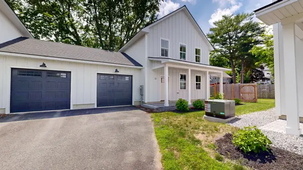 33 Magnolia Lane #33, Gardiner, ME 04345