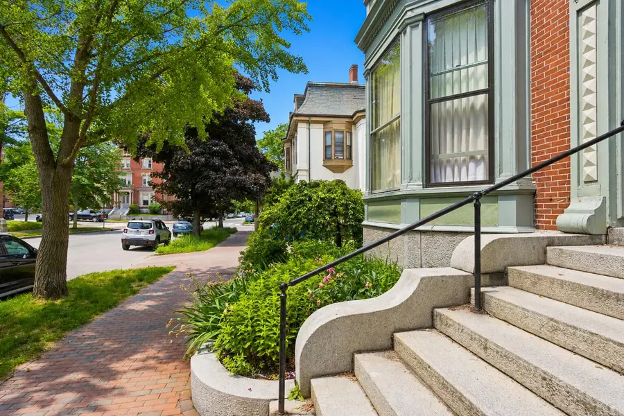 29 Deering Street #3, Portland, ME 04101 - #2