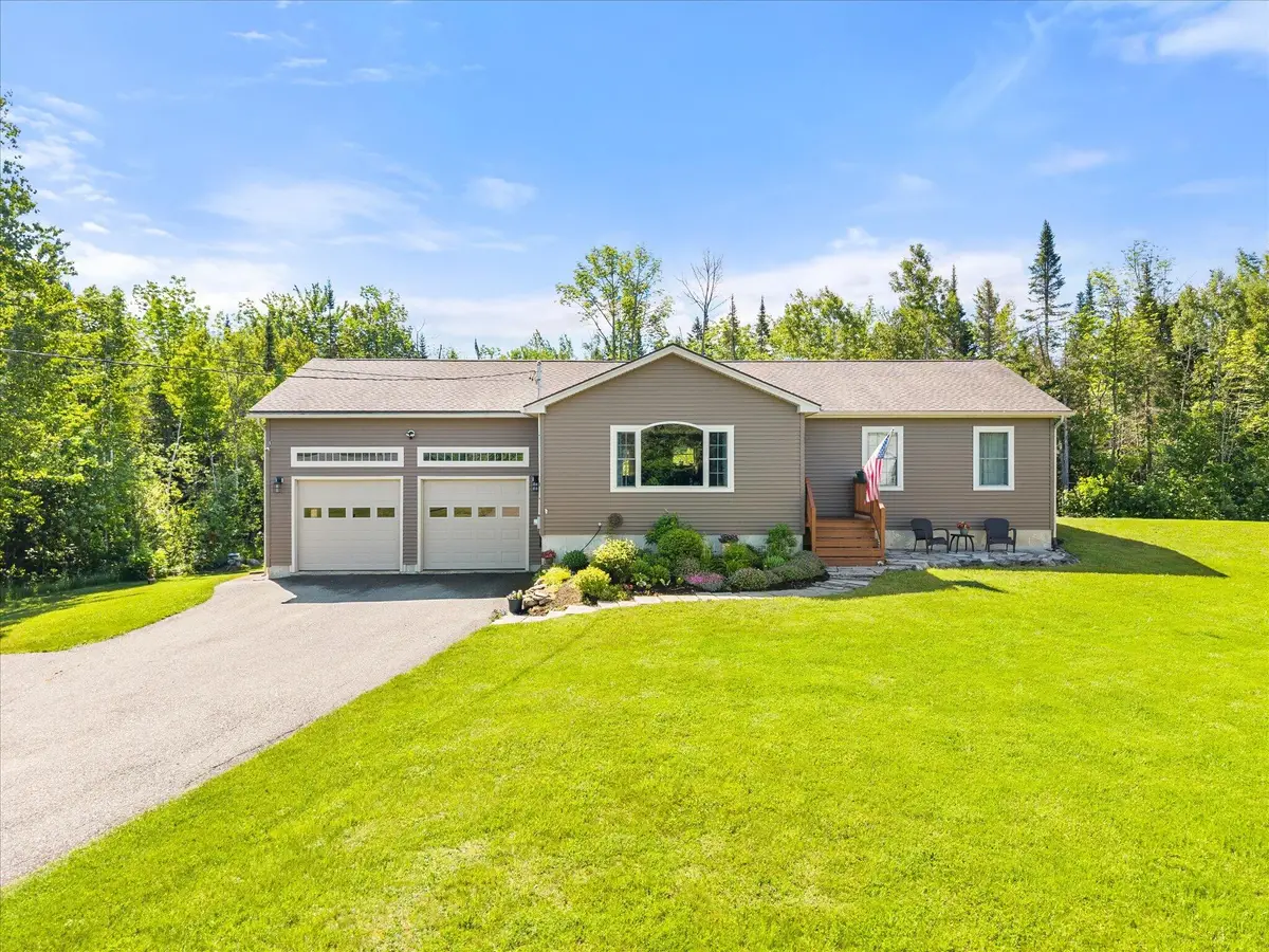 13 Carriage Lane, Hermon, ME 04401 - #1
