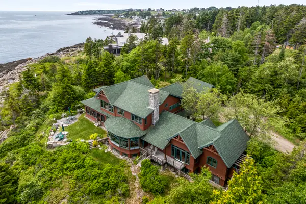 22 Cragmoor Lane, Harpswell, ME 04003