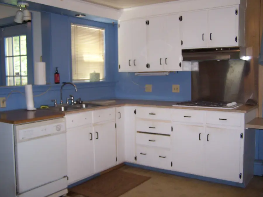 83 Elmwood Road, Auburn, ME 04210 - #2