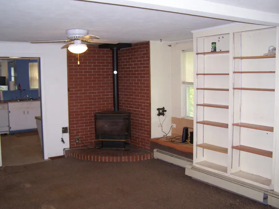 83 Elmwood Road, Auburn, ME 04210 - #3