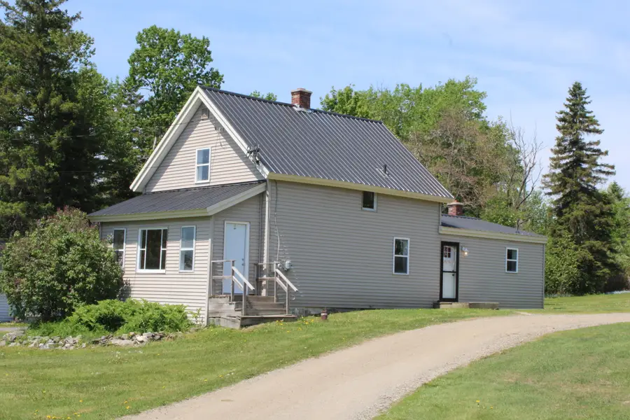 147 Washburn Street, Caribou, ME 04736 - #2