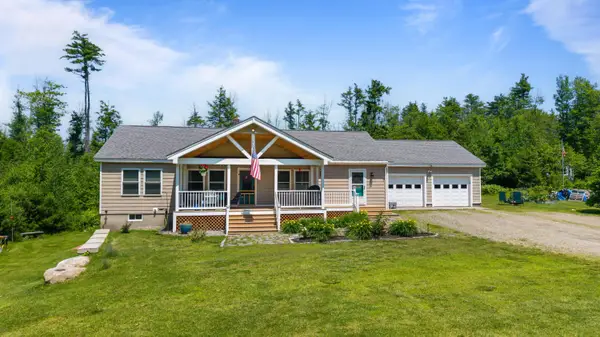 16 Three Pond Trail, Wiscasset, ME 04578
