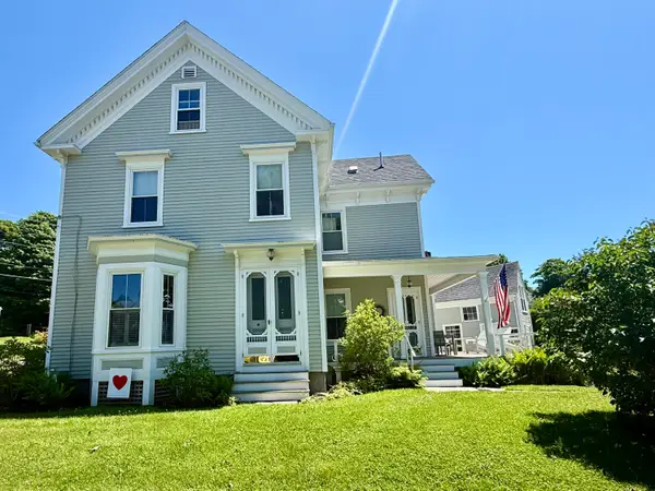 6 Leos Lane, Vinalhaven, ME 04863