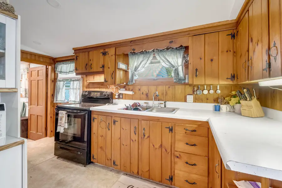 6 Plummer Drive, Raymond, ME 04071 - #2