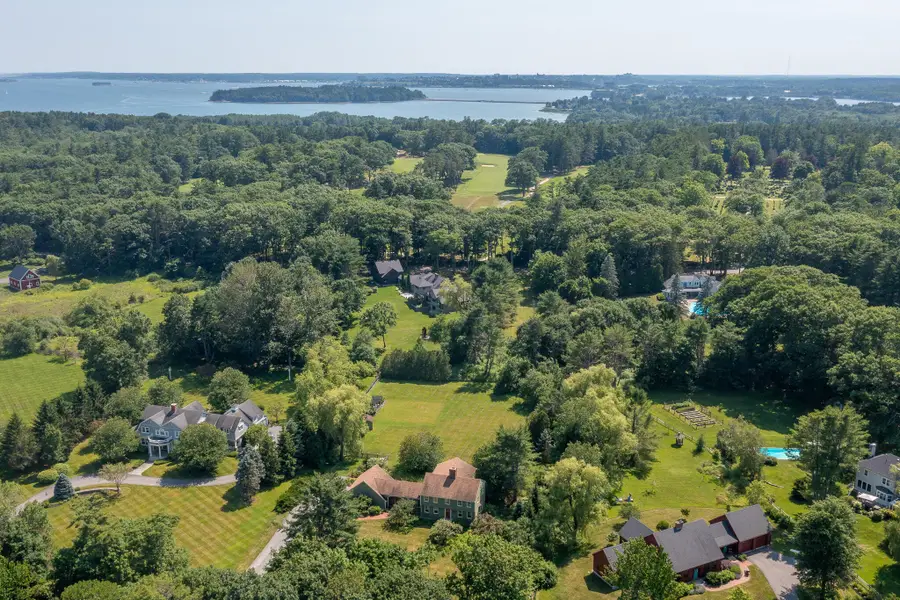 17 Thornhurst Road, Falmouth, ME 04105 - #2