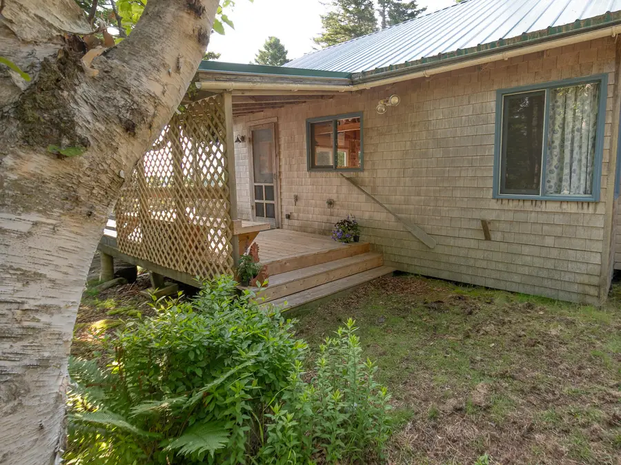 313 Harbor Road, Swans Island, ME 04685 - #3