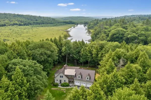 60 Marble Point Road, Mount Vernon, ME 04352