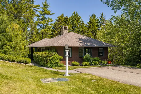35 Osprey Circle #7, Lincolnville, ME 04849