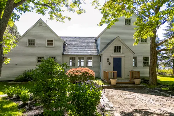 54 Mcfarland Shore Road, Bristol, ME 04554