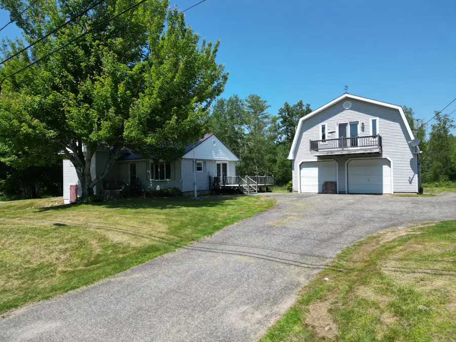 533 W Broadway, Lincoln, ME 04457 - #2