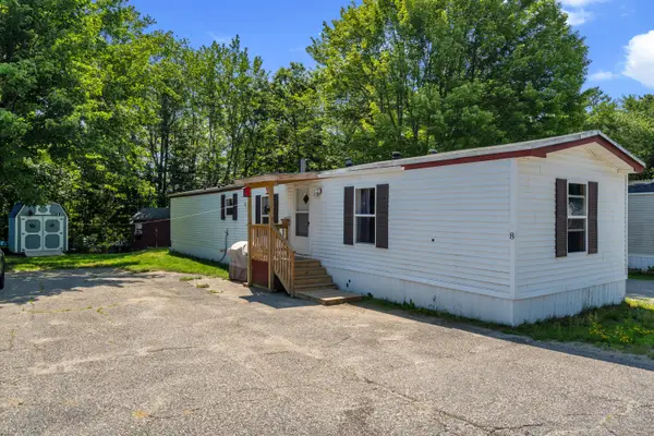 8 Sabattus Creek Drive, Lisbon, ME 04250