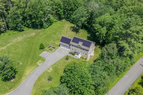 21 Hunters Way, North Yarmouth, ME 04097
